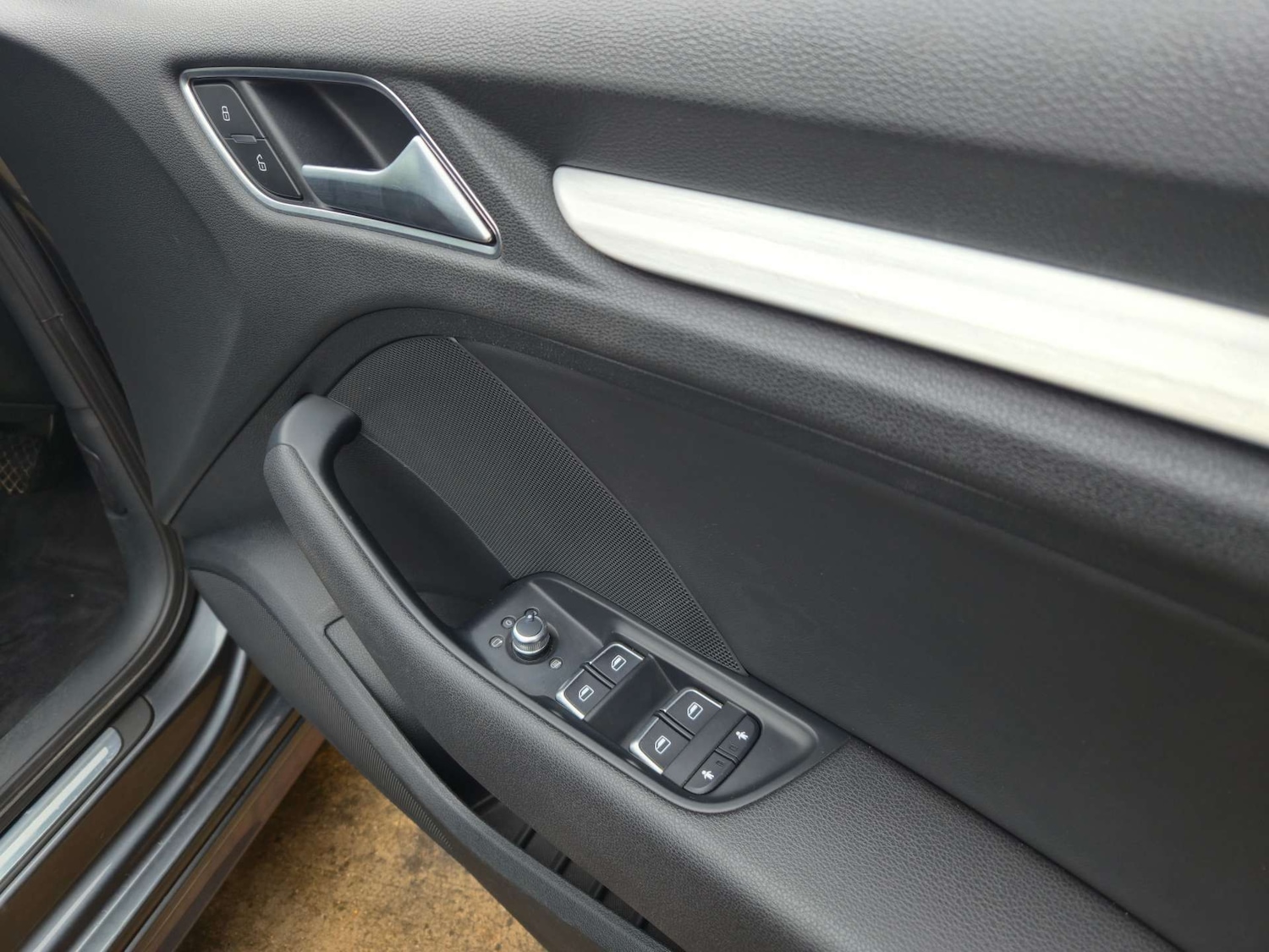 Used Audi A3 2015 for sale - 78059049: Photo 40