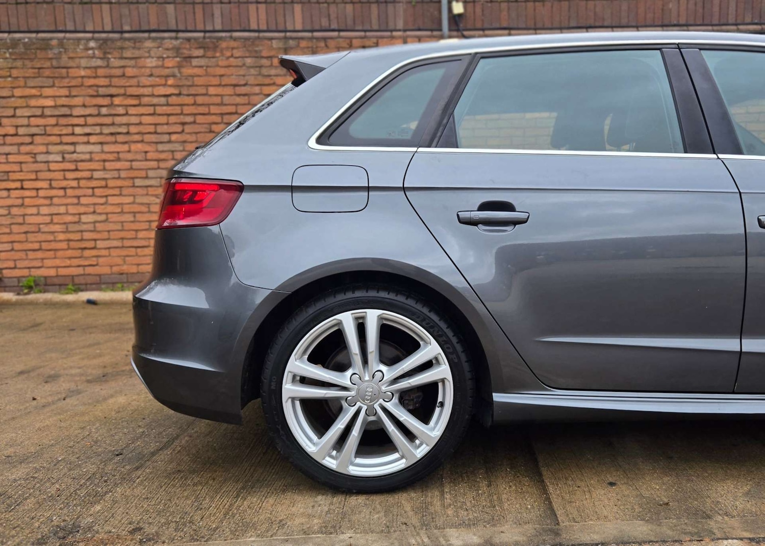 Used Audi A3 2015 for sale - 78059049: Photo 8