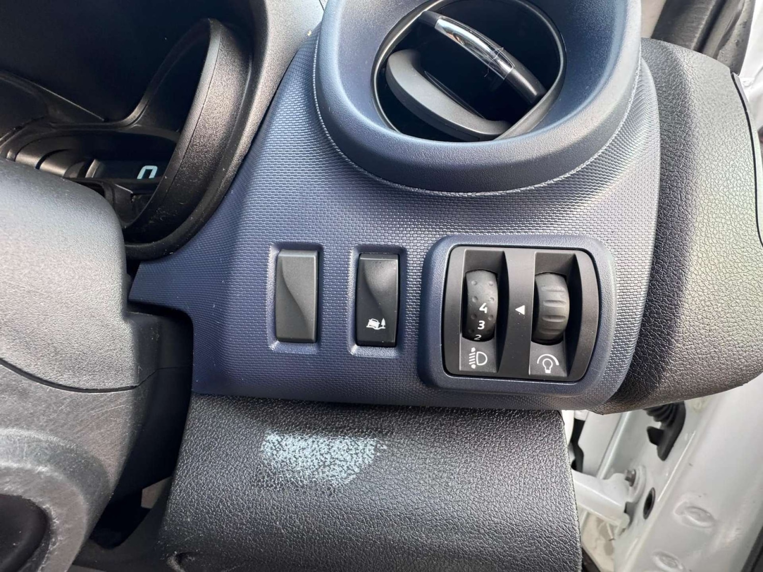 Used Vauxhall Vivaro 2018 for sale - 77025183: Photo 22