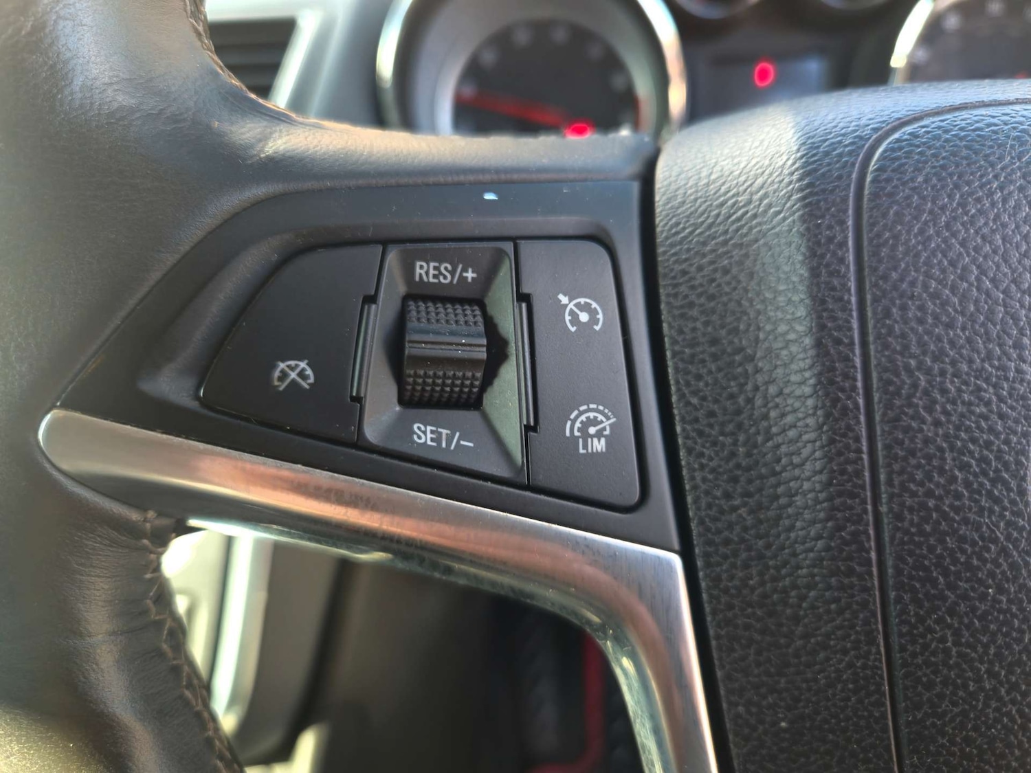 Used Vauxhall Mokka 2015 for sale - 76363663: Photo 26