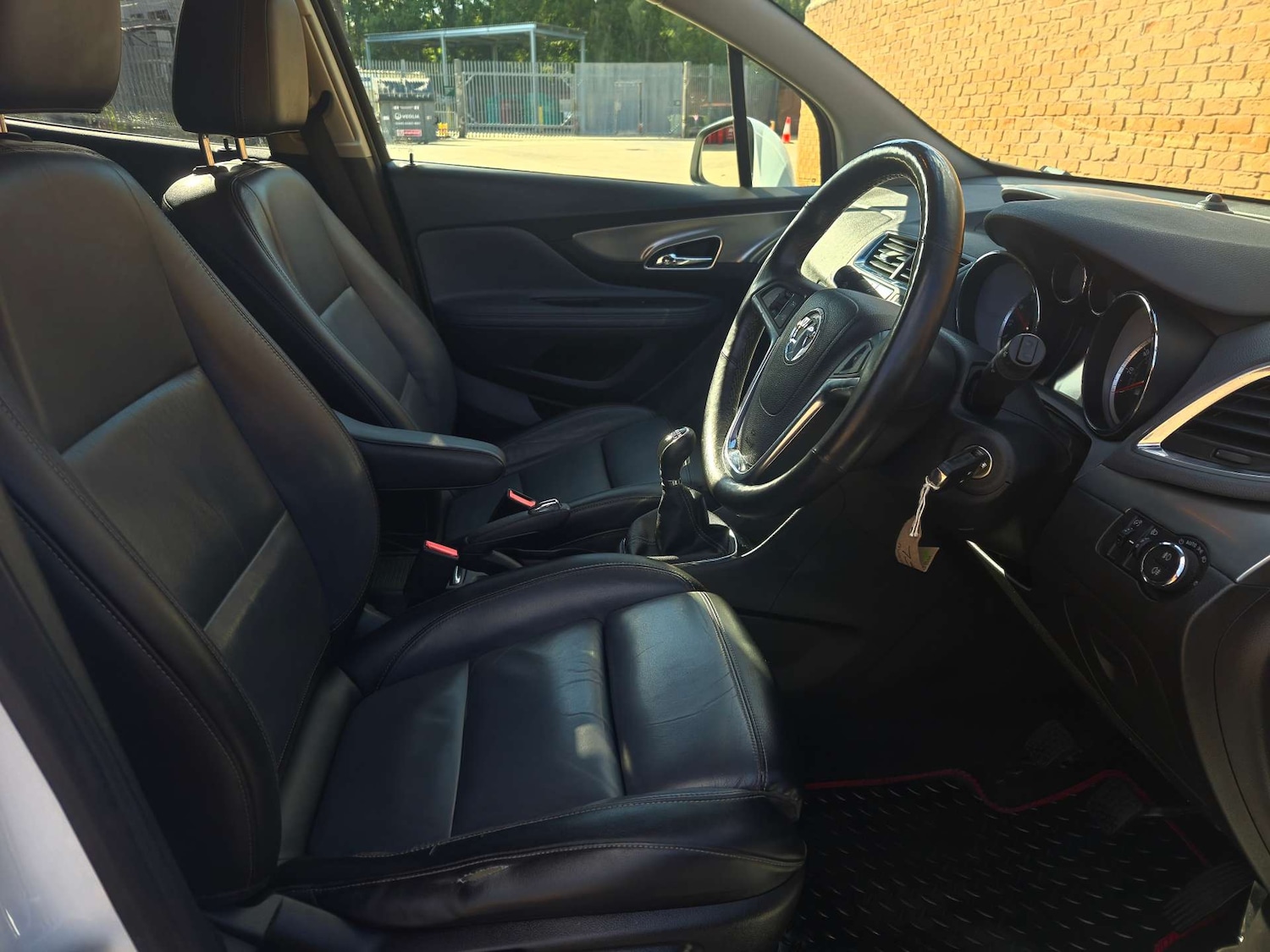 Used Vauxhall Mokka 2015 for sale - 76363663: Photo 28