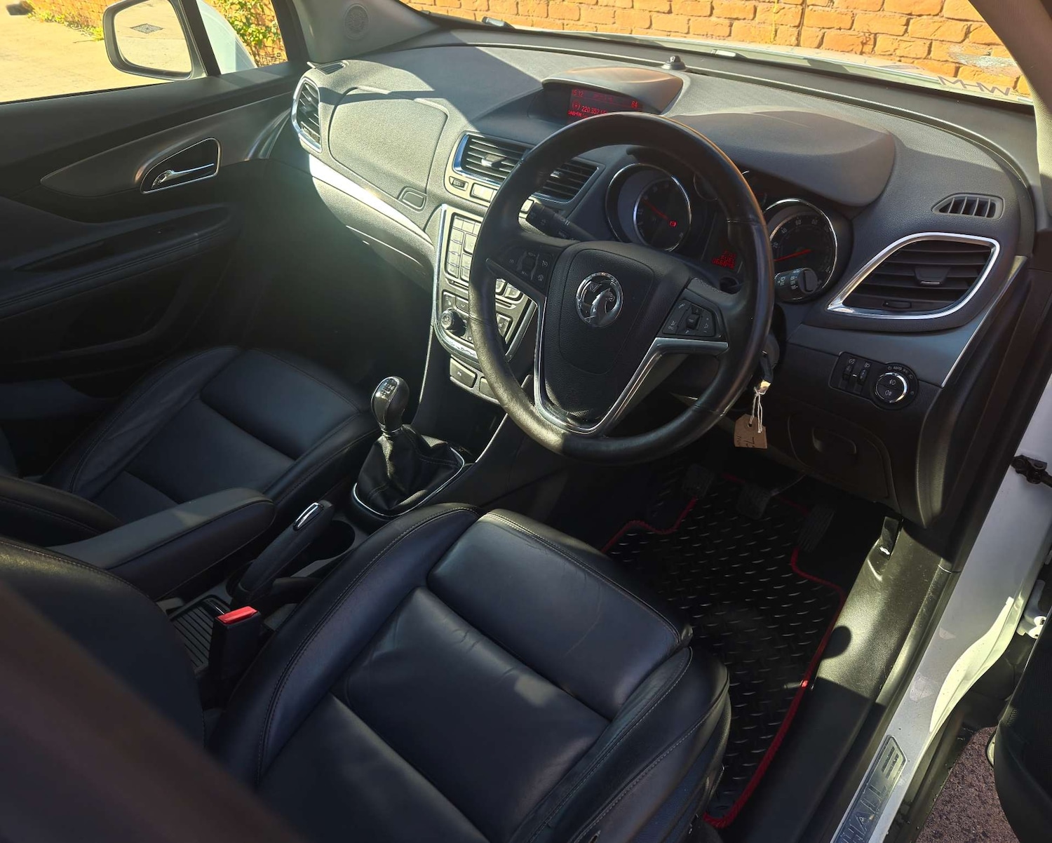 Used Vauxhall Mokka 2015 for sale - 76363663: Photo 29