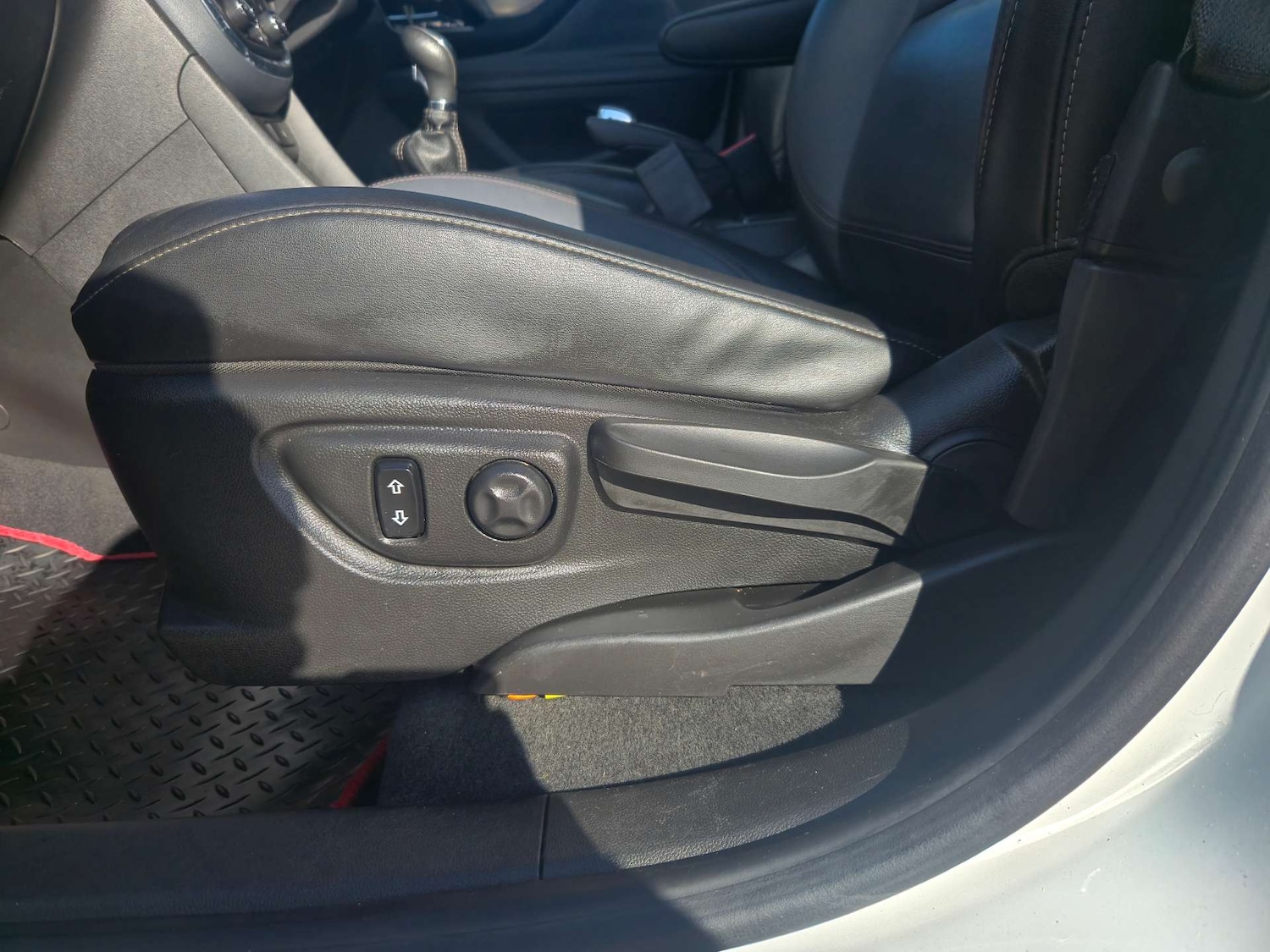 Used Vauxhall Mokka 2015 for sale - 76363663: Photo 33