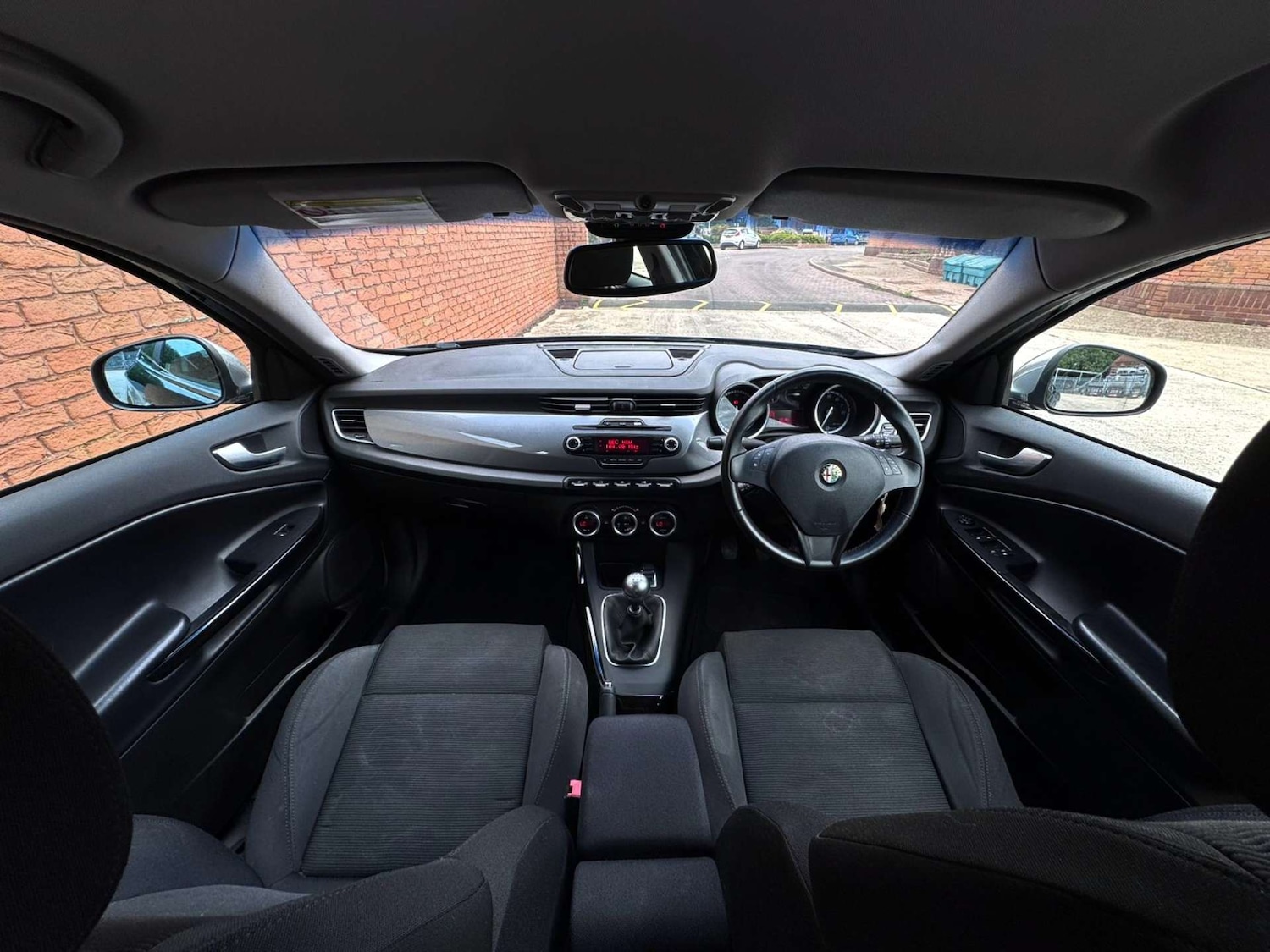 Used Alfa Romeo Giulietta 2011 for sale - 76855236: Photo 10