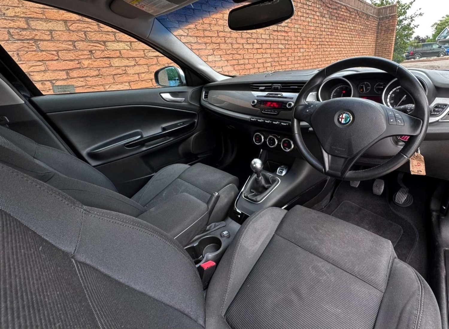 Used Alfa Romeo Giulietta 2011 for sale - 76855236: Photo 11