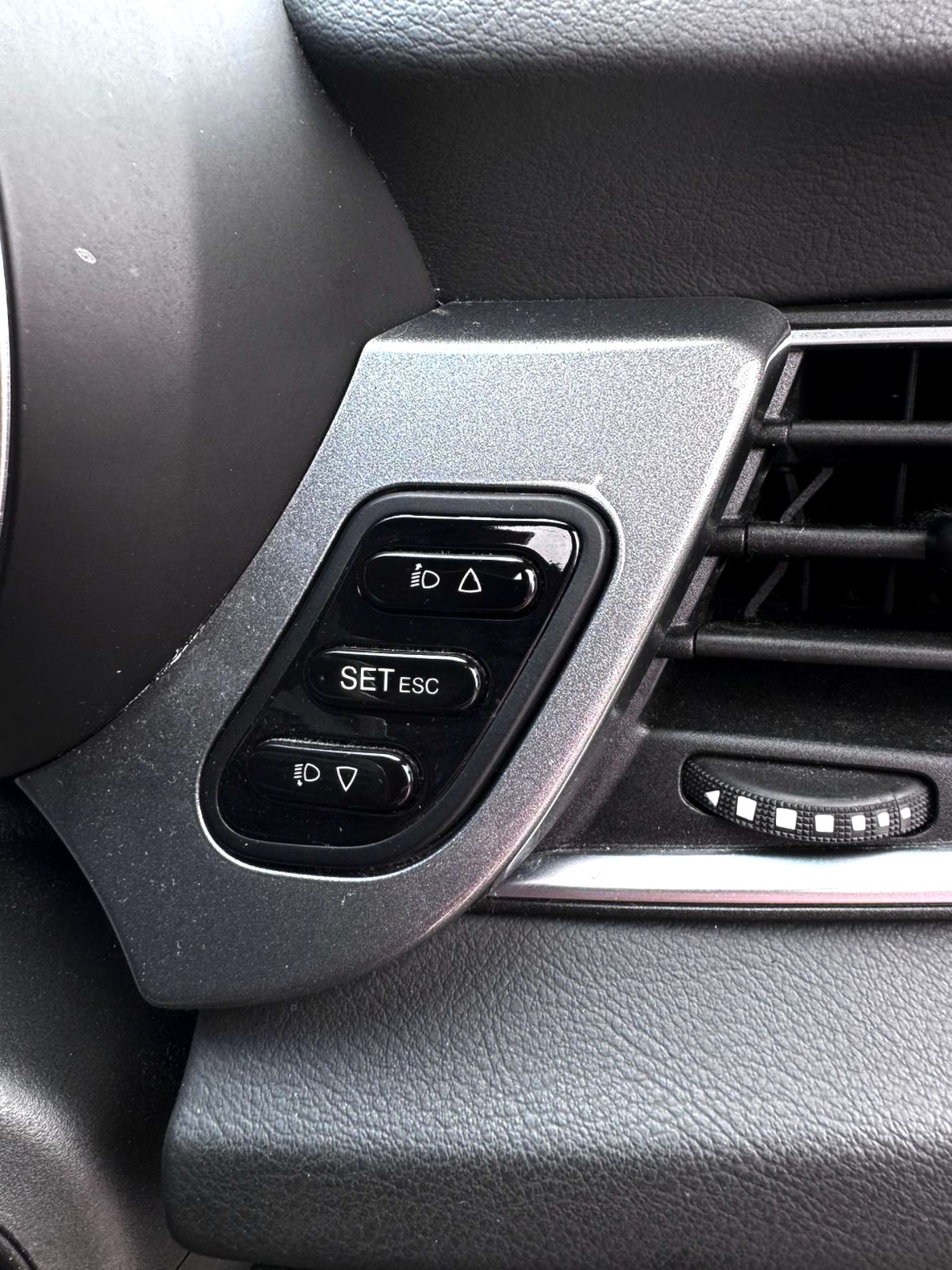 Used Alfa Romeo Giulietta 2011 for sale - 76855236: Photo 21