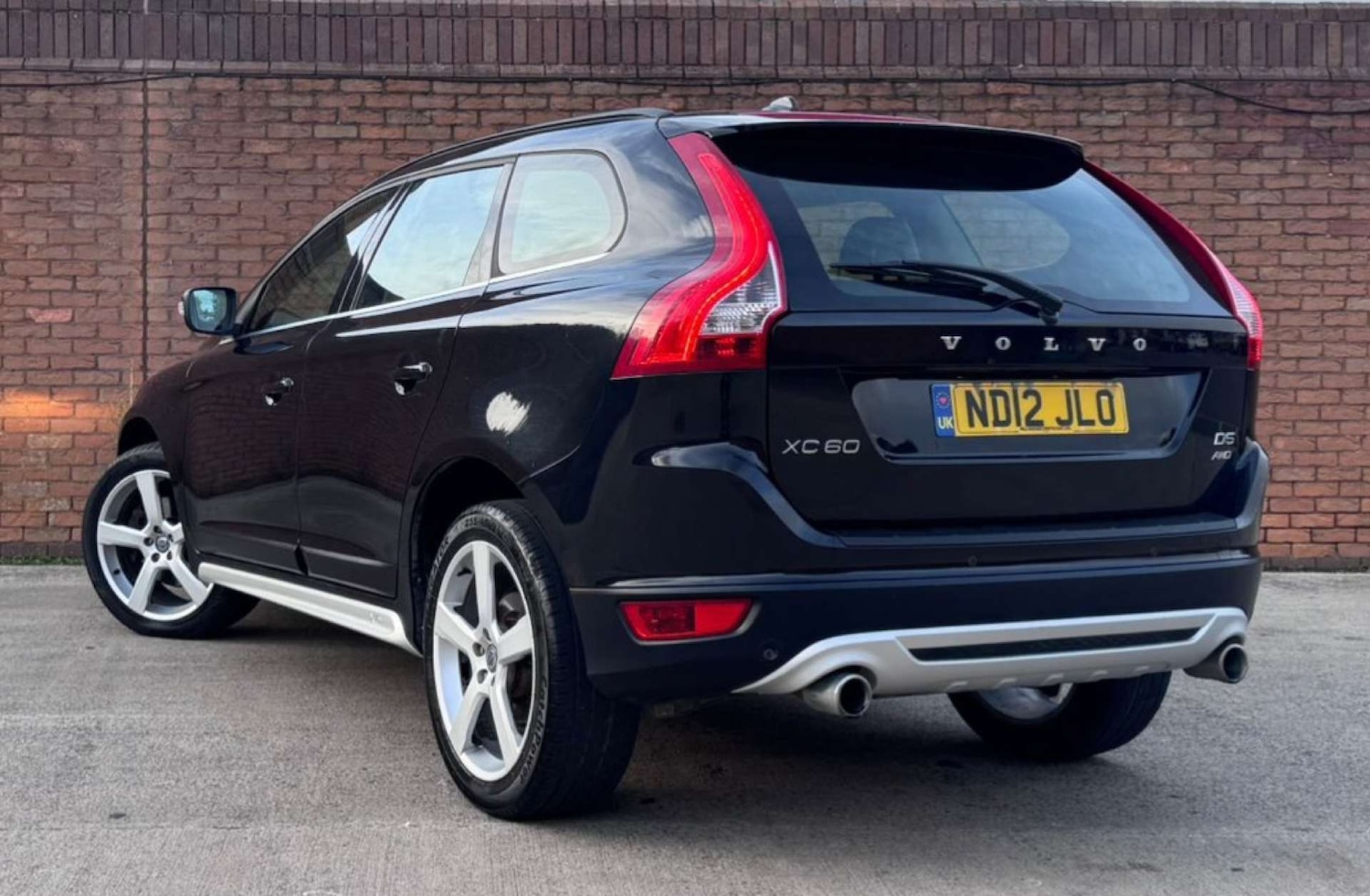 Used Volvo XC60 2012 for sale - 76018460: Photo 17
