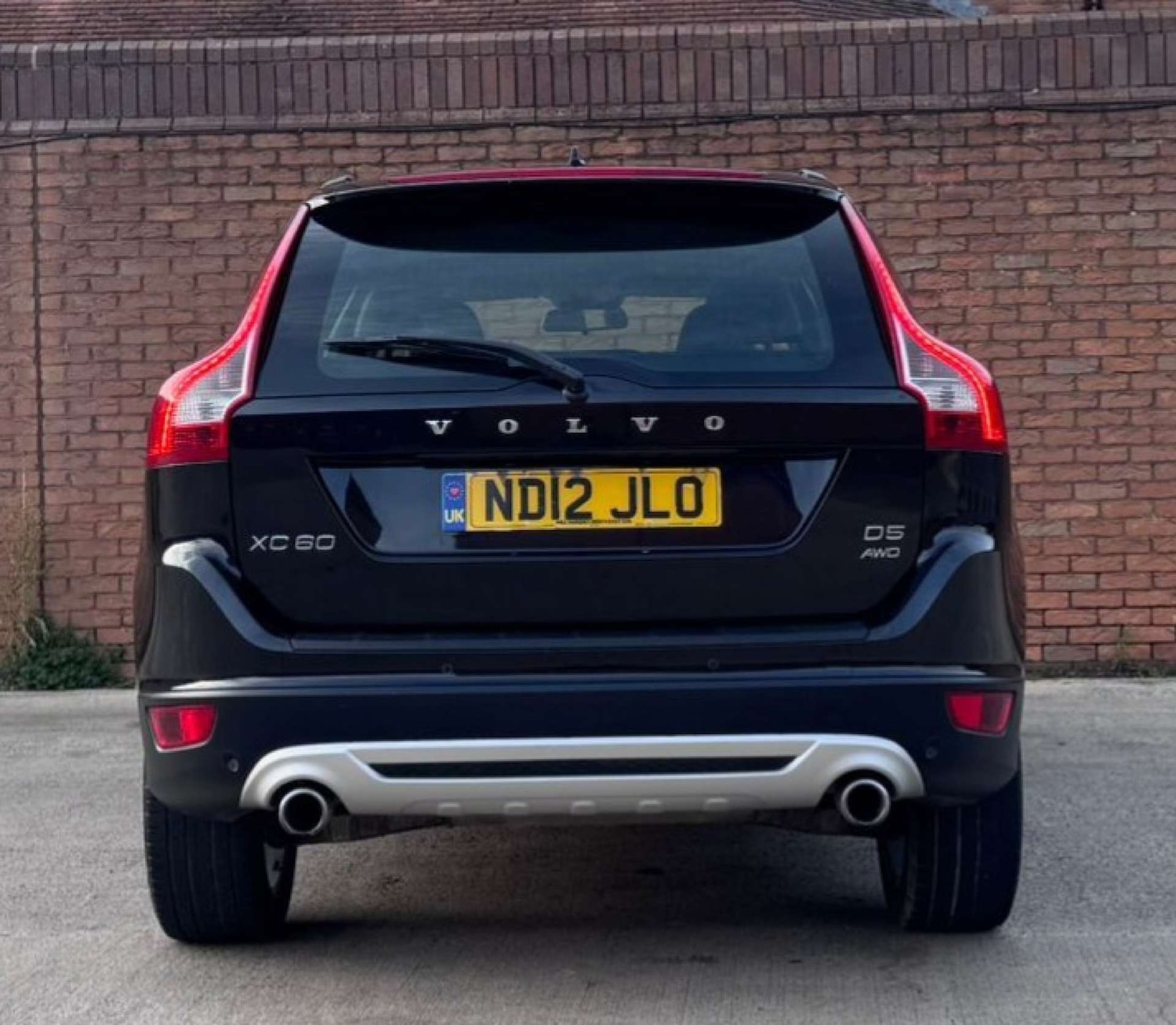 Used Volvo XC60 2012 for sale - 76018460: Photo 8