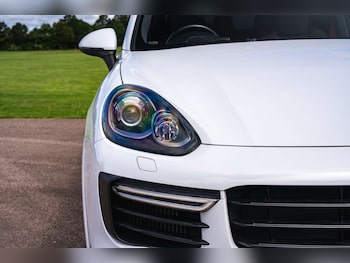 Used Porsche Cayenne undefined for sale - 78915229: Photo