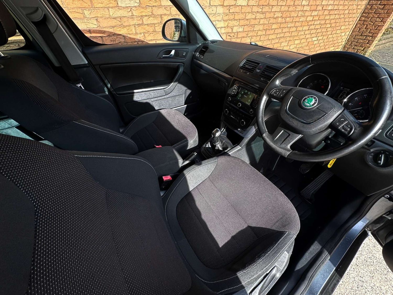 Used Skoda Yeti 2012 for sale - 76483197: Photo 23