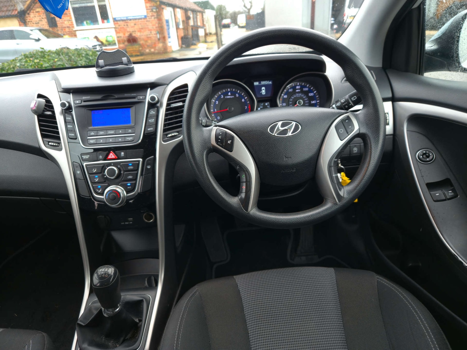 Used Hyundai i30 2015 for sale - 77282418: Photo 17