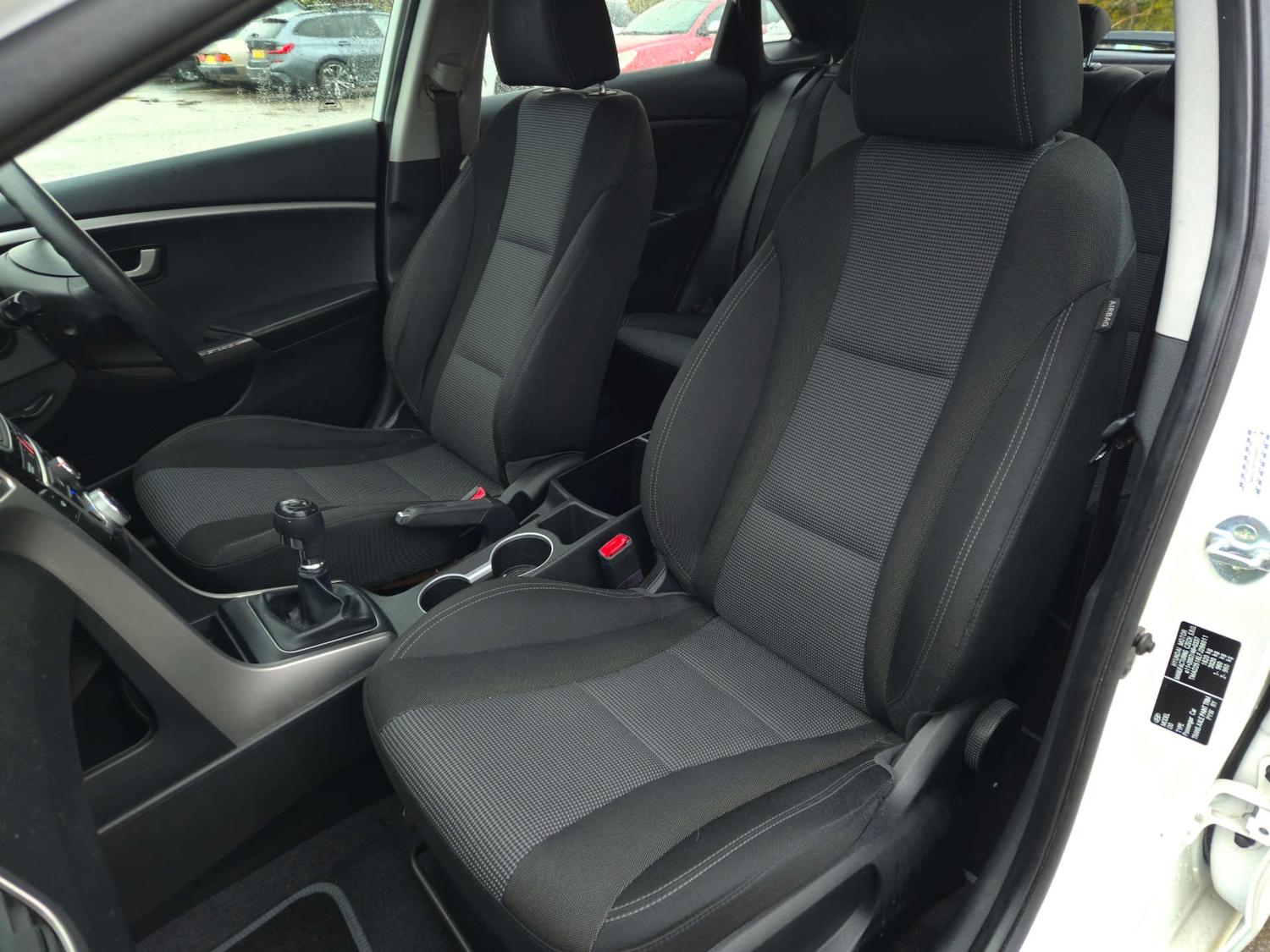 Used Hyundai i30 2015 for sale - 77282418: Photo 26