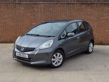 Used Honda Jazz 2011 for sale - 79478918: Photo