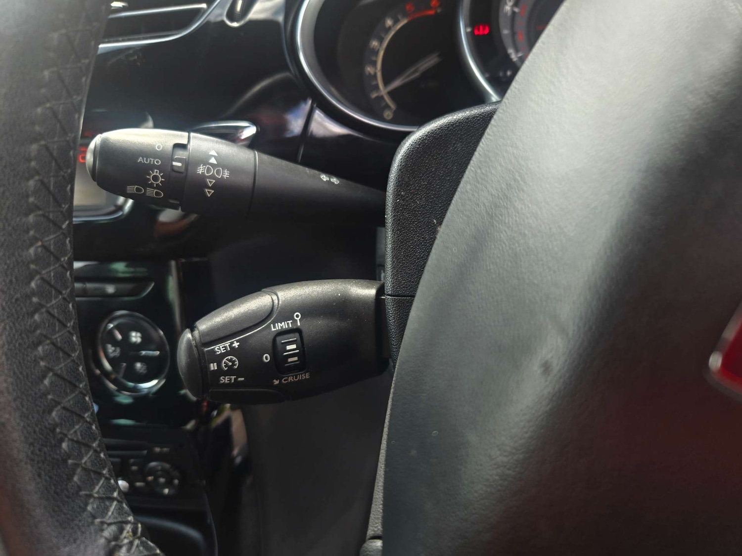 Used Citroen DS3 2012 for sale - 76154388: Photo 13