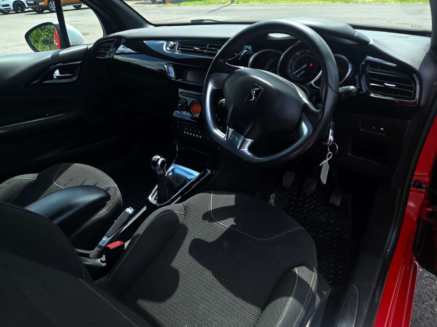 Used Citroen DS3 2012 for sale - 76154388: Photo 16