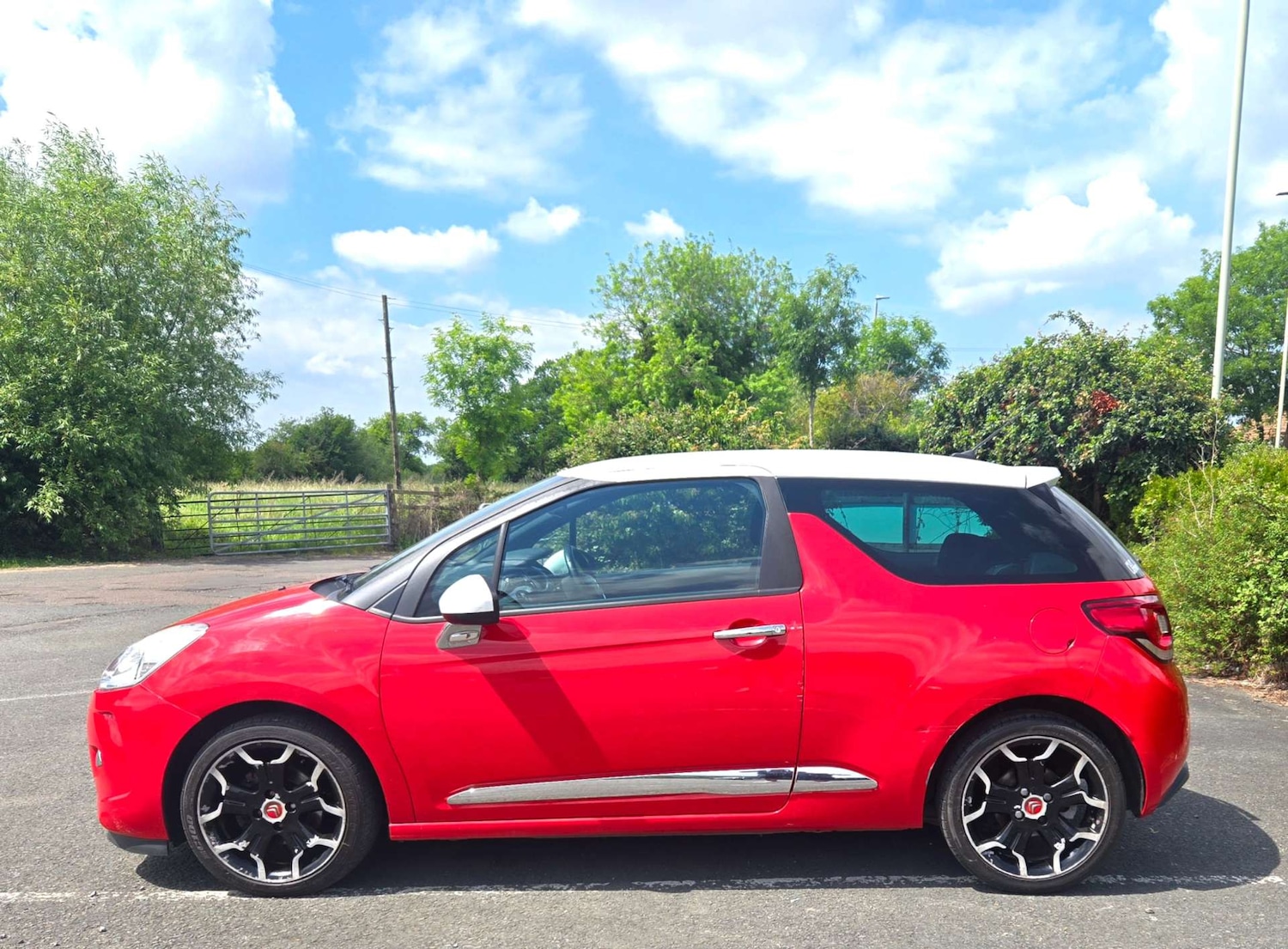 Used Citroen DS3 2012 for sale - 76154388: Photo 8