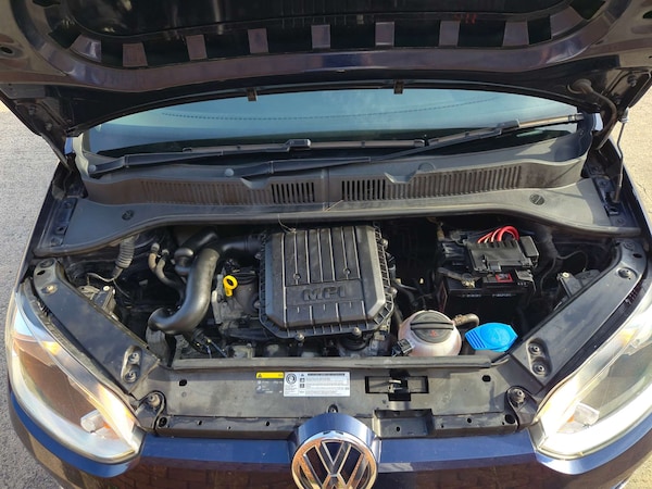 Used Volkswagen up! 2014 for sale - 76020194: Photo 21