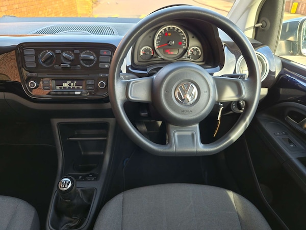 Used Volkswagen up! 2014 for sale - 76020194: Photo 34