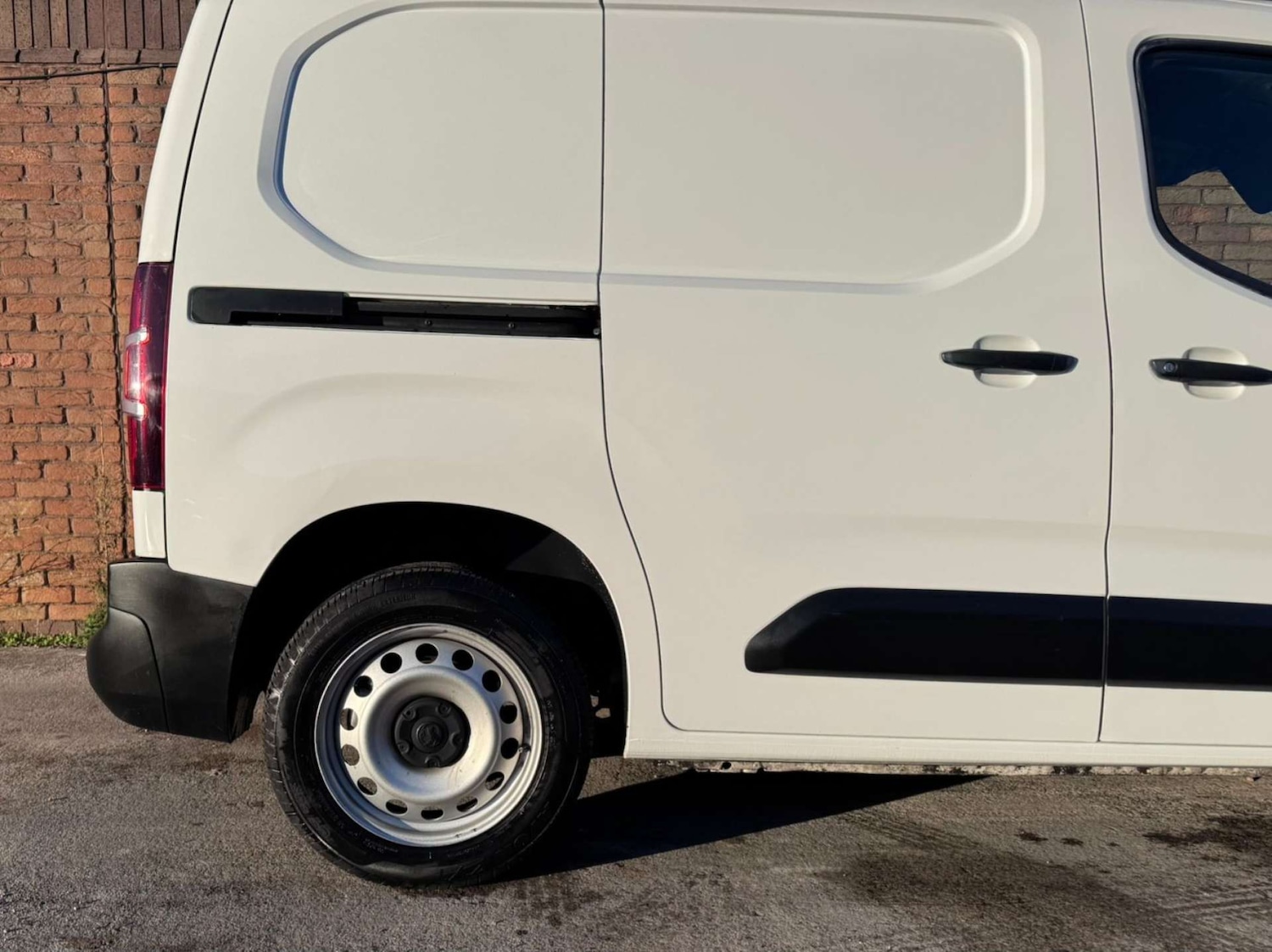 Used Vauxhall Combo 2019 for sale - 76855485: Photo 16