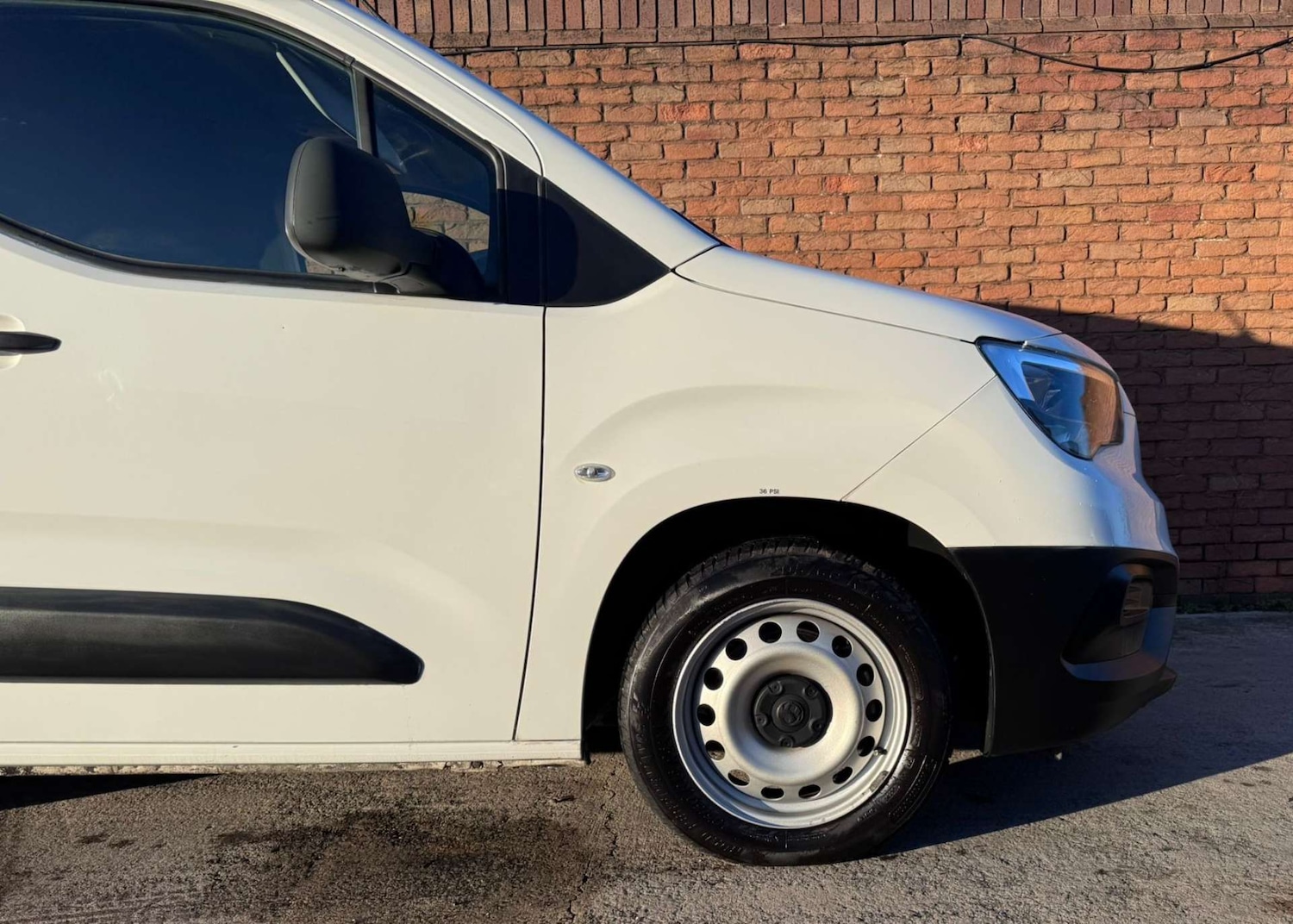 Used Vauxhall Combo 2019 for sale - 76855485: Photo 17