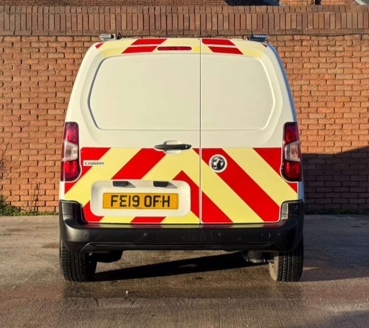 Used Vauxhall Combo 2019 for sale - 76855485: Photo 6