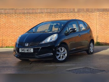 Used Honda Jazz 2012 for sale - 77025192: Photo