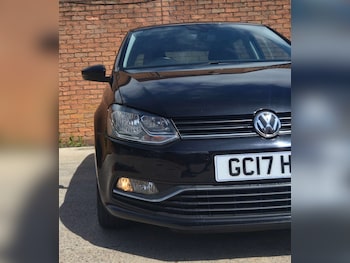 Used Volkswagen Polo 2017 for sale - 78903947: Photo