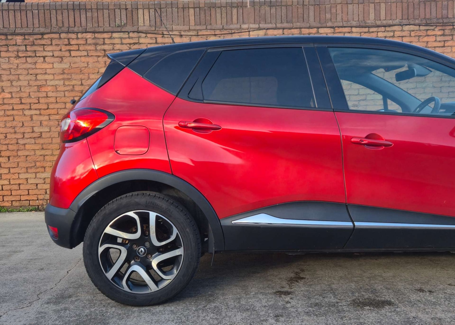 Used Renault Captur 2017 for sale - 77023542: Photo 10