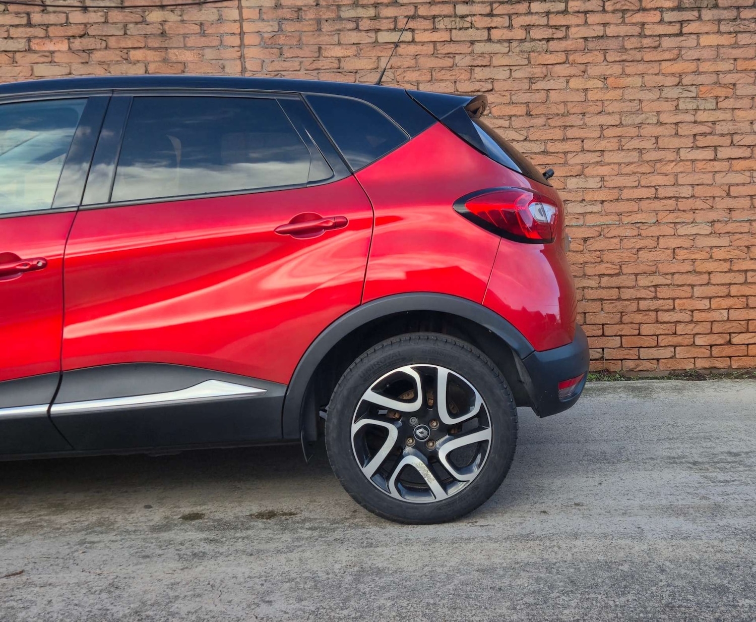 Used Renault Captur 2017 for sale - 77023542: Photo 13