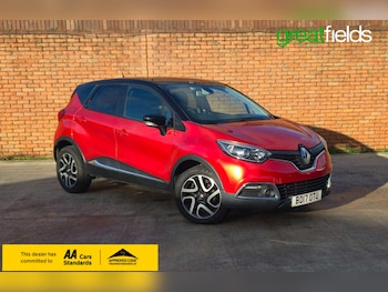 Used Renault Captur 2017 for sale - 77023542: Photo