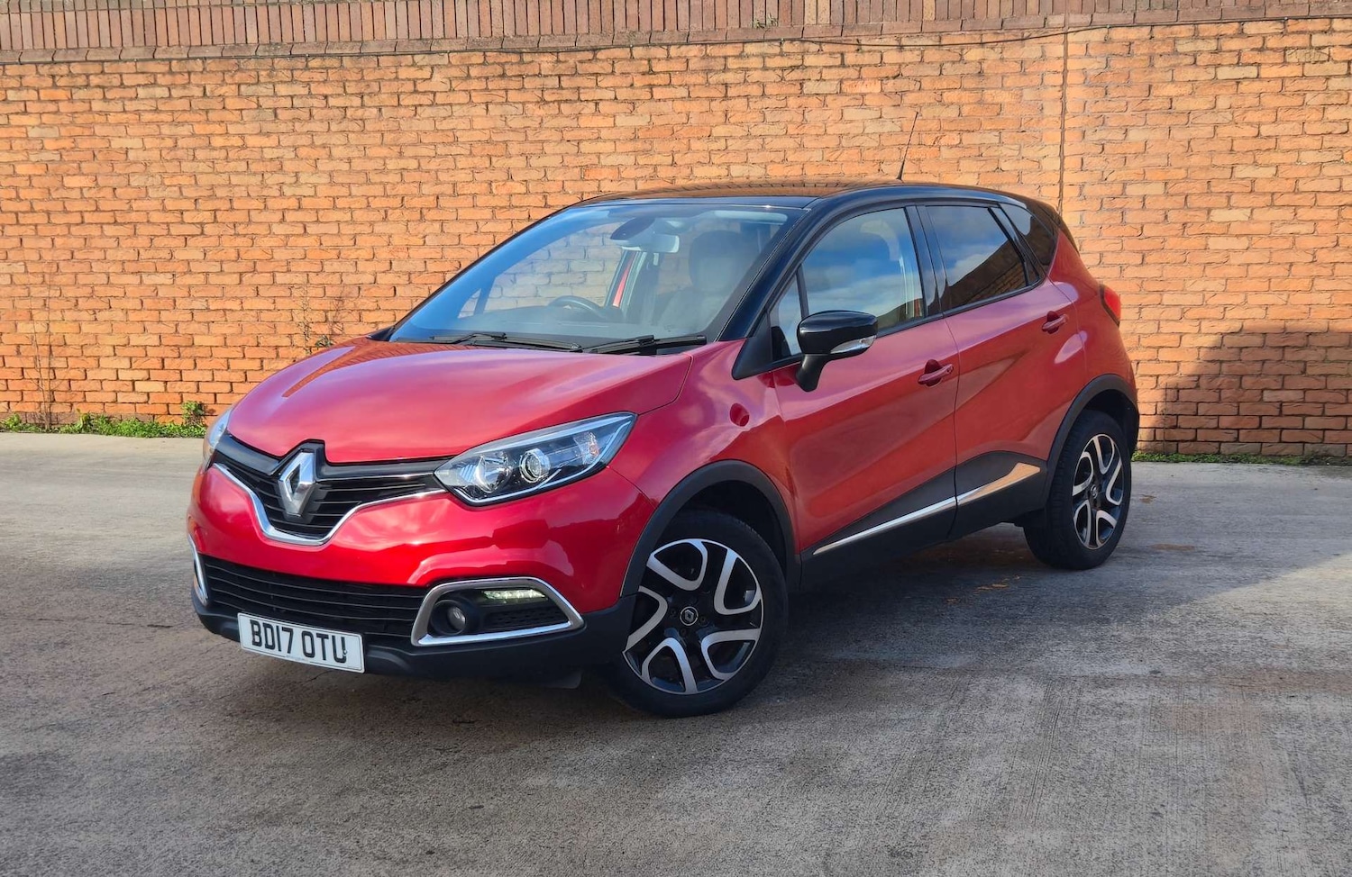 Used Renault Captur 2017 for sale - 77023542: Photo 4