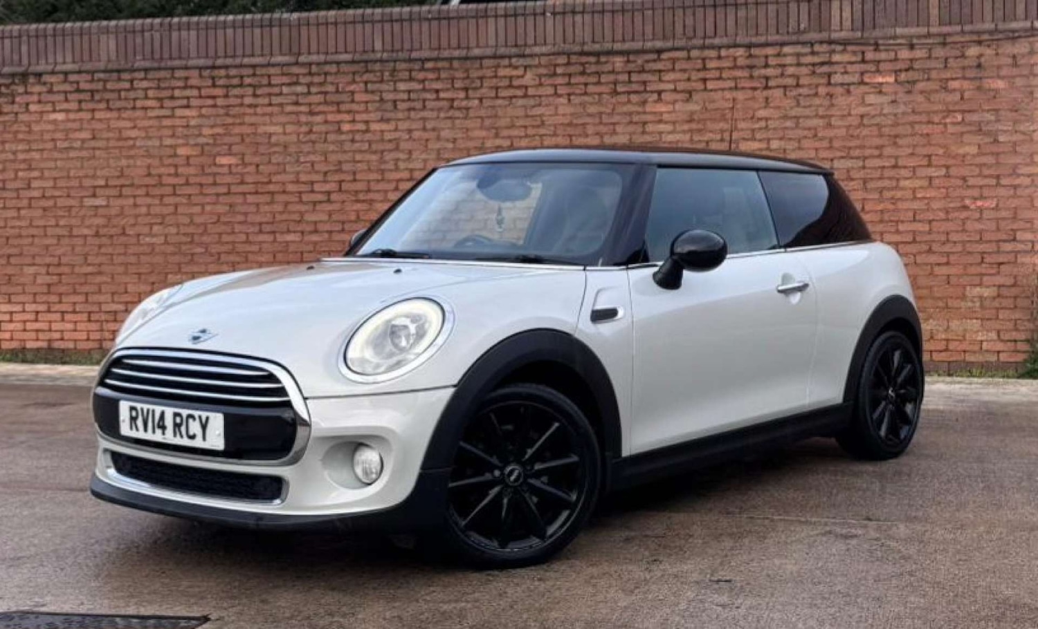 Used MINI Hatch 2014 for sale - 76855489: Photo 2