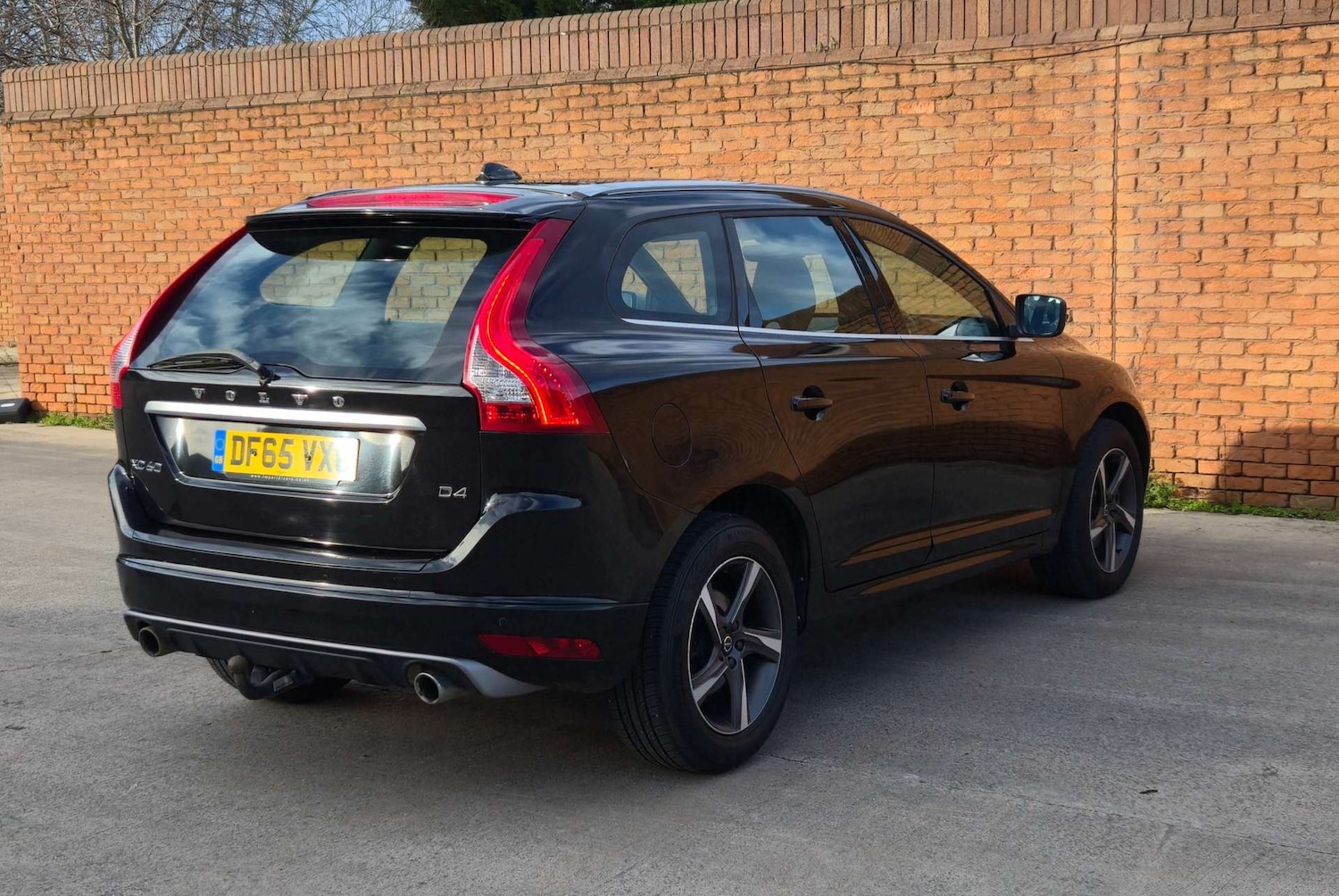 Used Volvo XC60 2015 for sale - 77025189: Photo 20