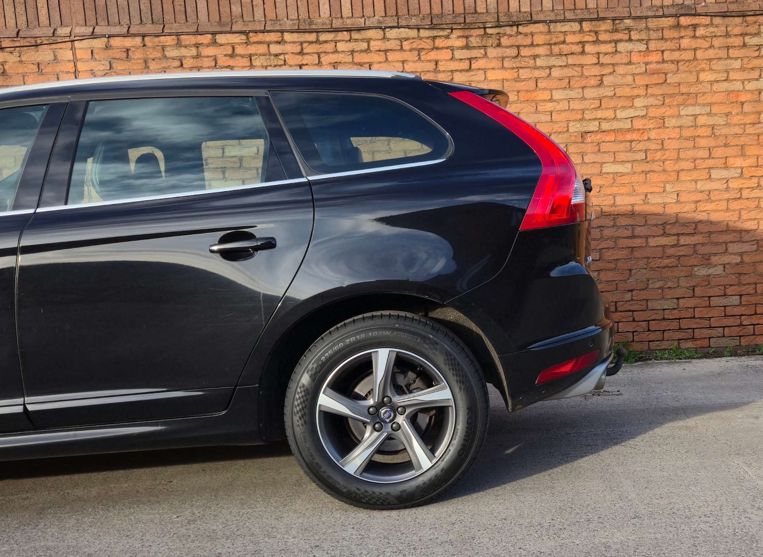 Used Volvo XC60 2015 for sale - 77025189: Photo 6