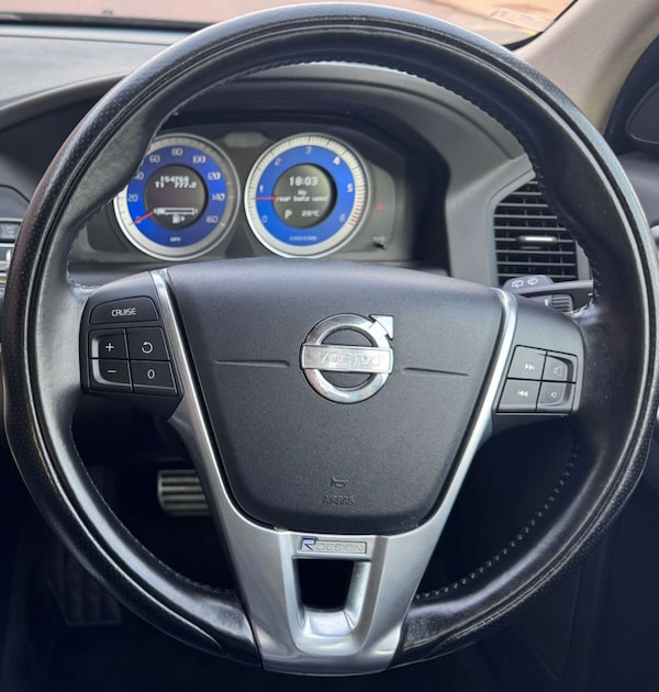 Used Volvo XC60 2012 for sale - 76278369: Photo 34