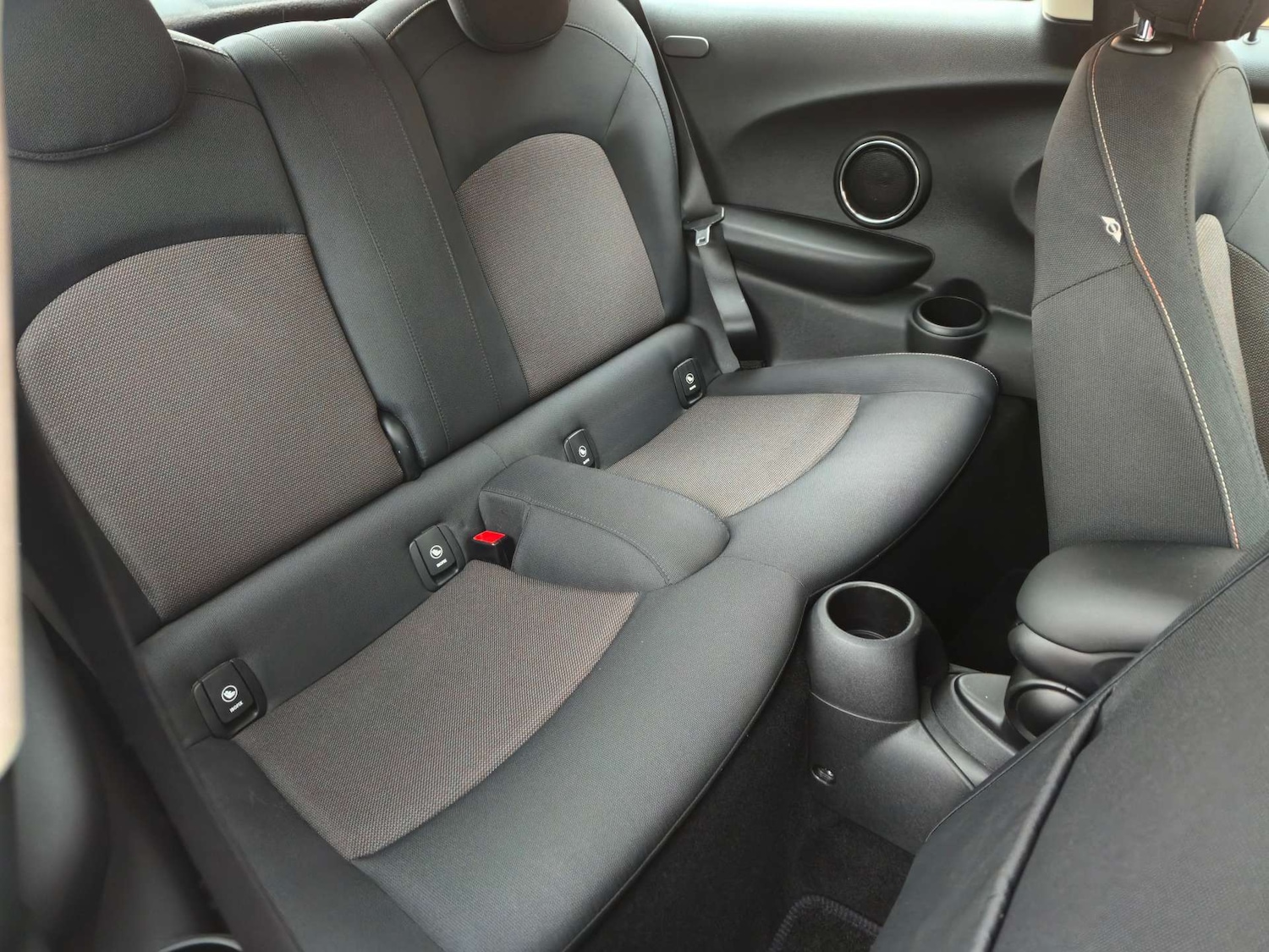 Used MINI Hatch 2014 for sale - 76483218: Photo 30