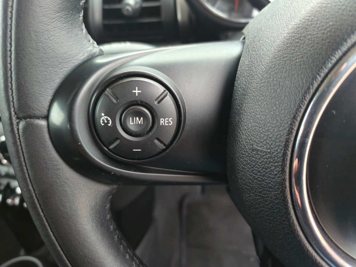 Used MINI Hatch 2014 for sale - 76483218: Photo 31