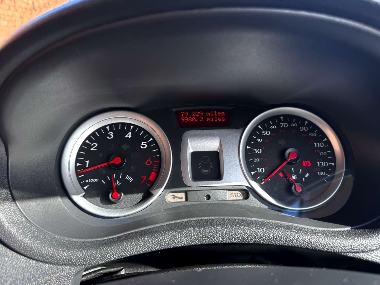 Used Renault Clio 2010 for sale - 76600535: Photo 33