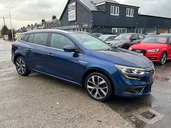 2020 (69) - 1.3 TCe Iconic Sport Tourer 5dr Petrol Manual Euro 6 (s/s) (140 ps)