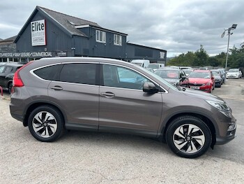 Used Honda CR-V 2017 for sale - 77669036: Photo