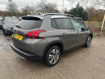 Used Peugeot 2008 2017 for sale - 77520893: Photo