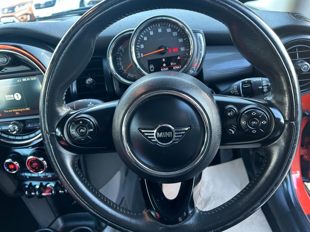 Used MINI Hatch 2018 for sale - 76686297: Photo 18