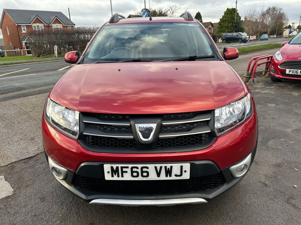 Used Dacia Sandero Stepway 2016 for sale - 76686376: Photo 6