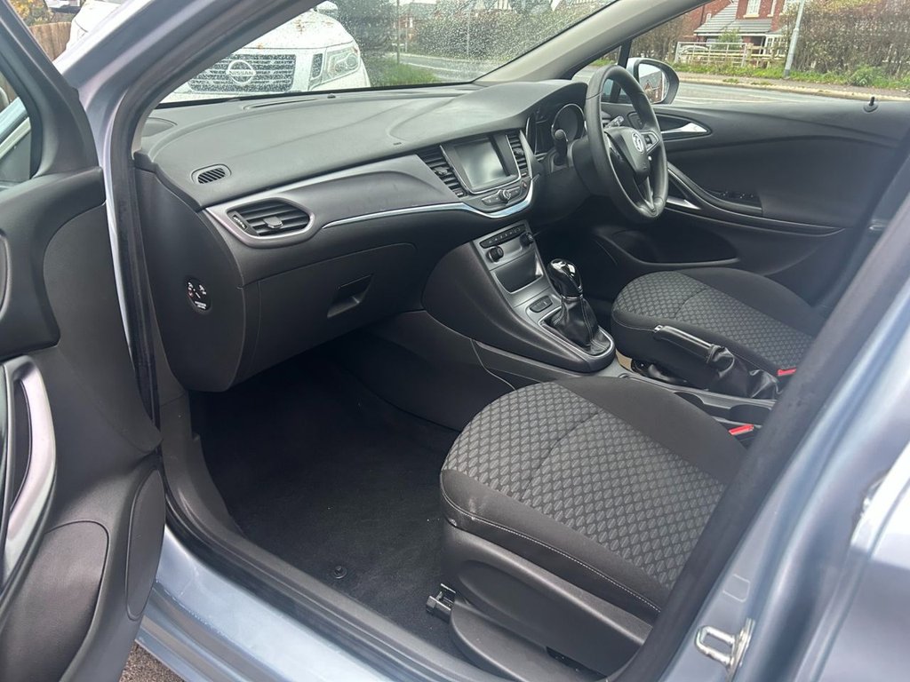 Used Vauxhall Astra 2016 for sale - 76536119: Photo 6