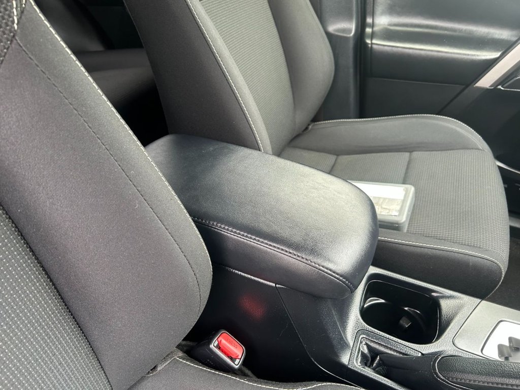 Used Toyota RAV4 2017 for sale - 76303898: Photo 24