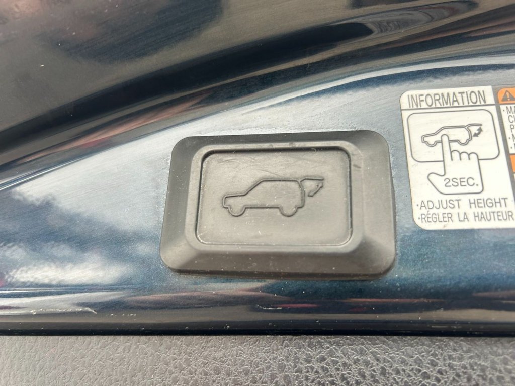 Used Toyota RAV4 2017 for sale - 76303898: Photo 5
