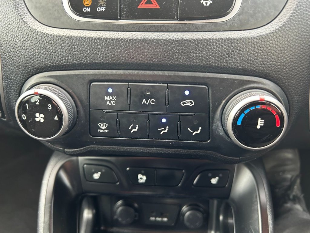 Used Hyundai Ix35 2010 for sale - 76740562: Photo 11