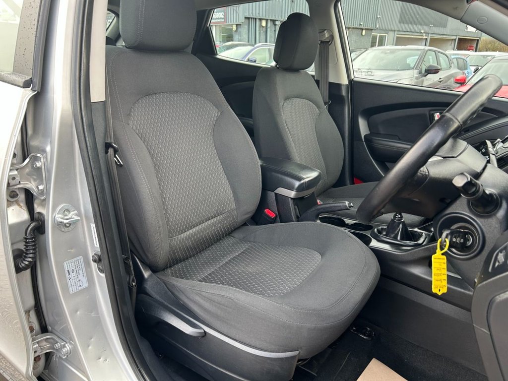 Used Hyundai Ix35 2010 for sale - 76740562: Photo 5