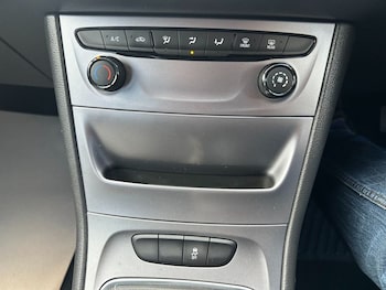 Used Vauxhall Astra 2016 for sale - 78315573: Photo