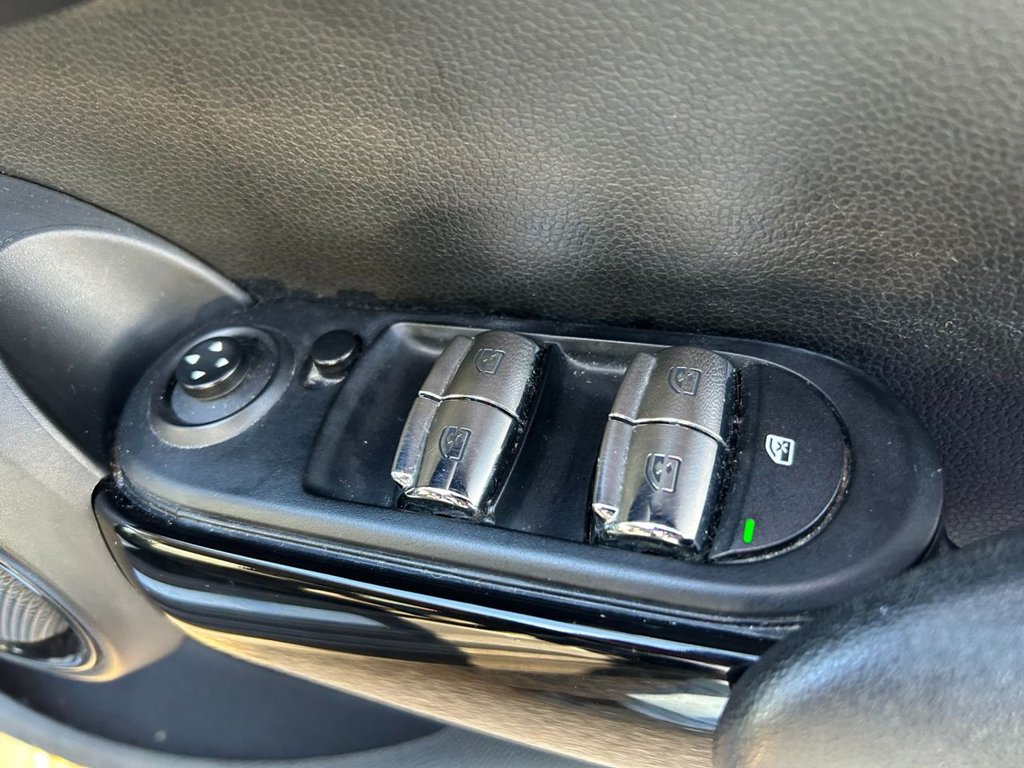 Used MINI Hatch 2017 for sale - 76686343: Photo 11